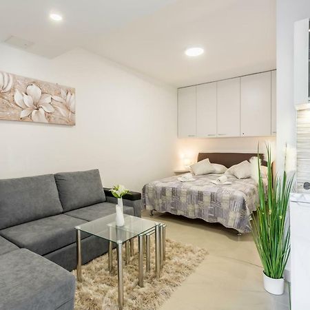 Studio Apartment Nikol Split Exterior foto